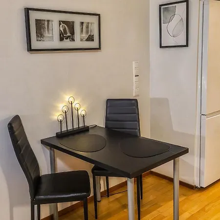 Διαμέρισμα Lakeside Serenity Lutakko - Sauna, Parking *